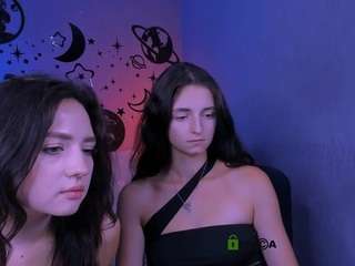 caroline-honeyy1