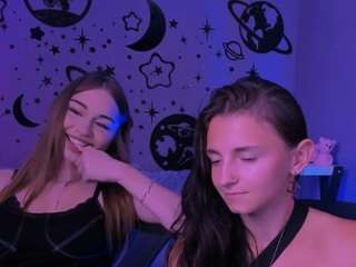 caroline-honeyy1