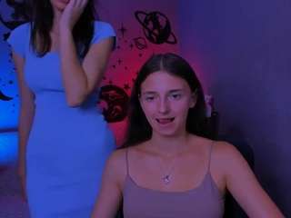 caroline-honeyy1