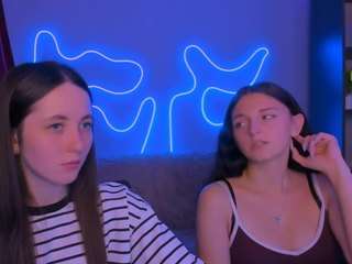 caroline-honeyy1