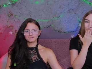 caroline-honeyy1