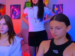 caroline-honeyy1