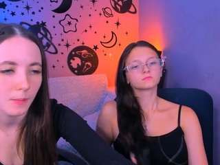 caroline-honeyy1