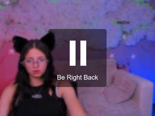 caroline-honeyy1 live cam preview