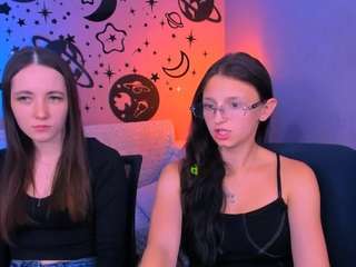caroline-honeyy1