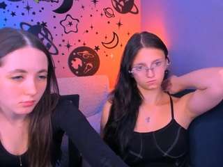 caroline-honeyy1