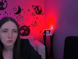 caroline-honeyy1