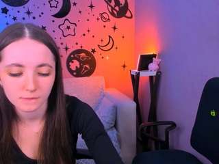 caroline-honeyy1