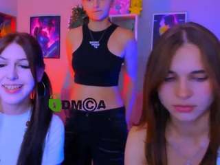 caroline-honeyy1