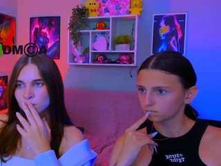caroline-honeyy1