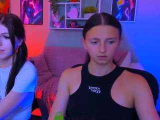 caroline-honeyy1