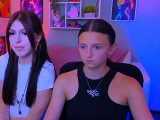 caroline-honeyy1