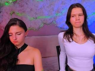 caroline-honeyy1