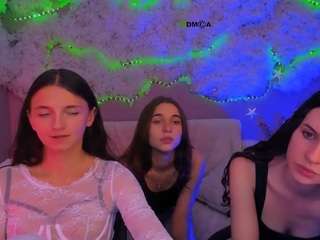 caroline-honeyy1