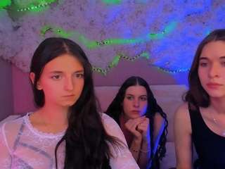 caroline-honeyy1