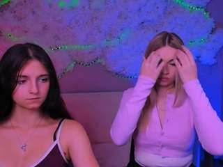 caroline-honeyy1