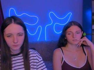 caroline-honeyy1