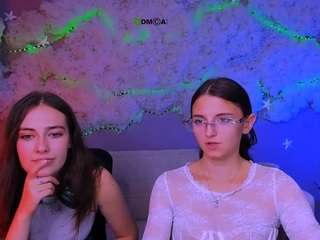 caroline-honeyy1