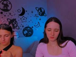 caroline-honeyy1
