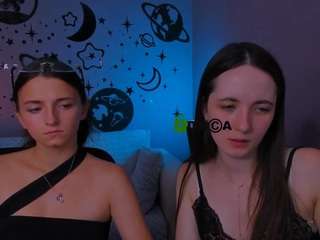 caroline-honeyy1