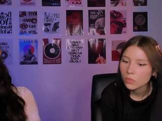 caroline-honeyy1