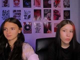 caroline-honeyy1