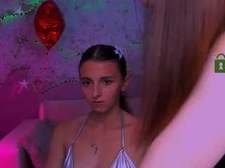 caroline-honeyy1