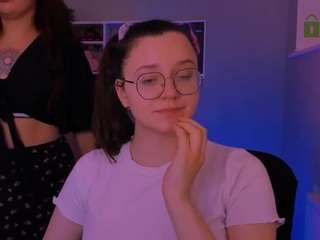 juliet-roseee1 live webcam show