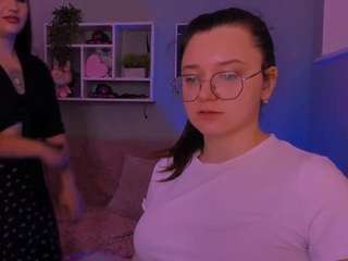 juliet-roseee1 live webcam show