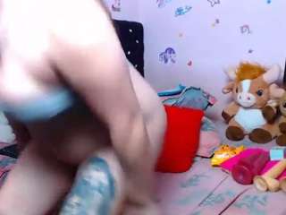 shantaltsfoxx live webcam show
