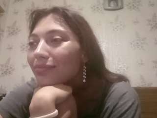 BirdieMacer live webcam show