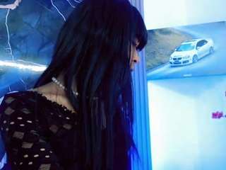 emma-miler live webcam show