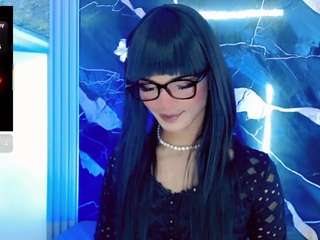 emma-miler live webcam show