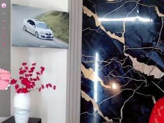 emma-miler live cam preview