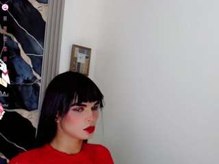 emma-miler live cam preview