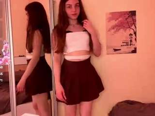 herelora live webcam show