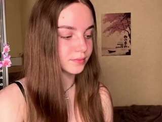 herelora live webcam show