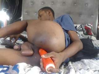 Joel-Bell live webcam show