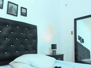 scarlett-moo Live Webcam on CamSoda
