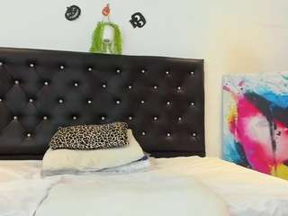 scarlett-moo Live Webcam on CamSoda