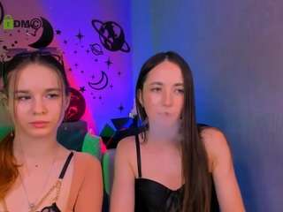 angie-foxy1 webcam