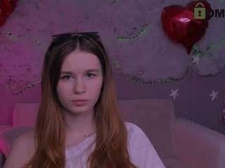 angie-foxy1 live webcam show