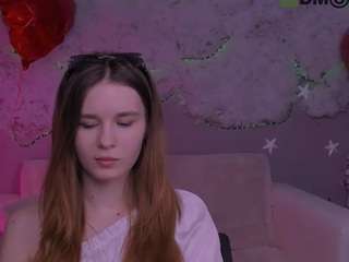 angie-foxy1 live webcam show