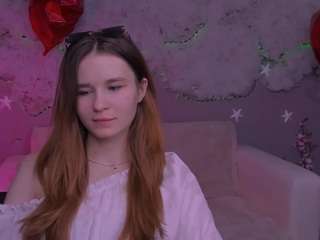 angie-foxy1 live webcam show