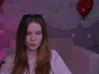 angie-foxy1's live room