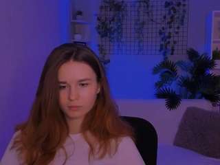 angie-foxy1