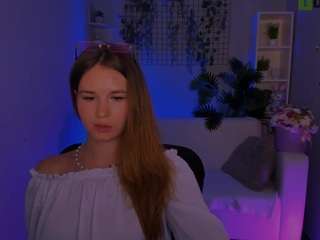 angie-foxy1
