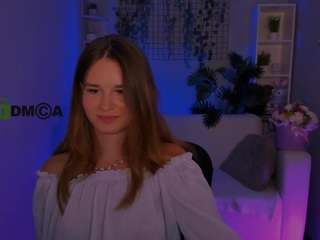 angie-foxy1
