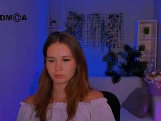 angie-foxy1