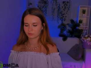angie-foxy1